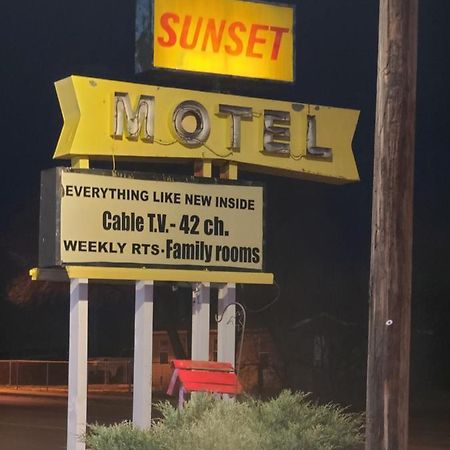 Sunset Motel Santa Rosa, Nm Buitenkant foto